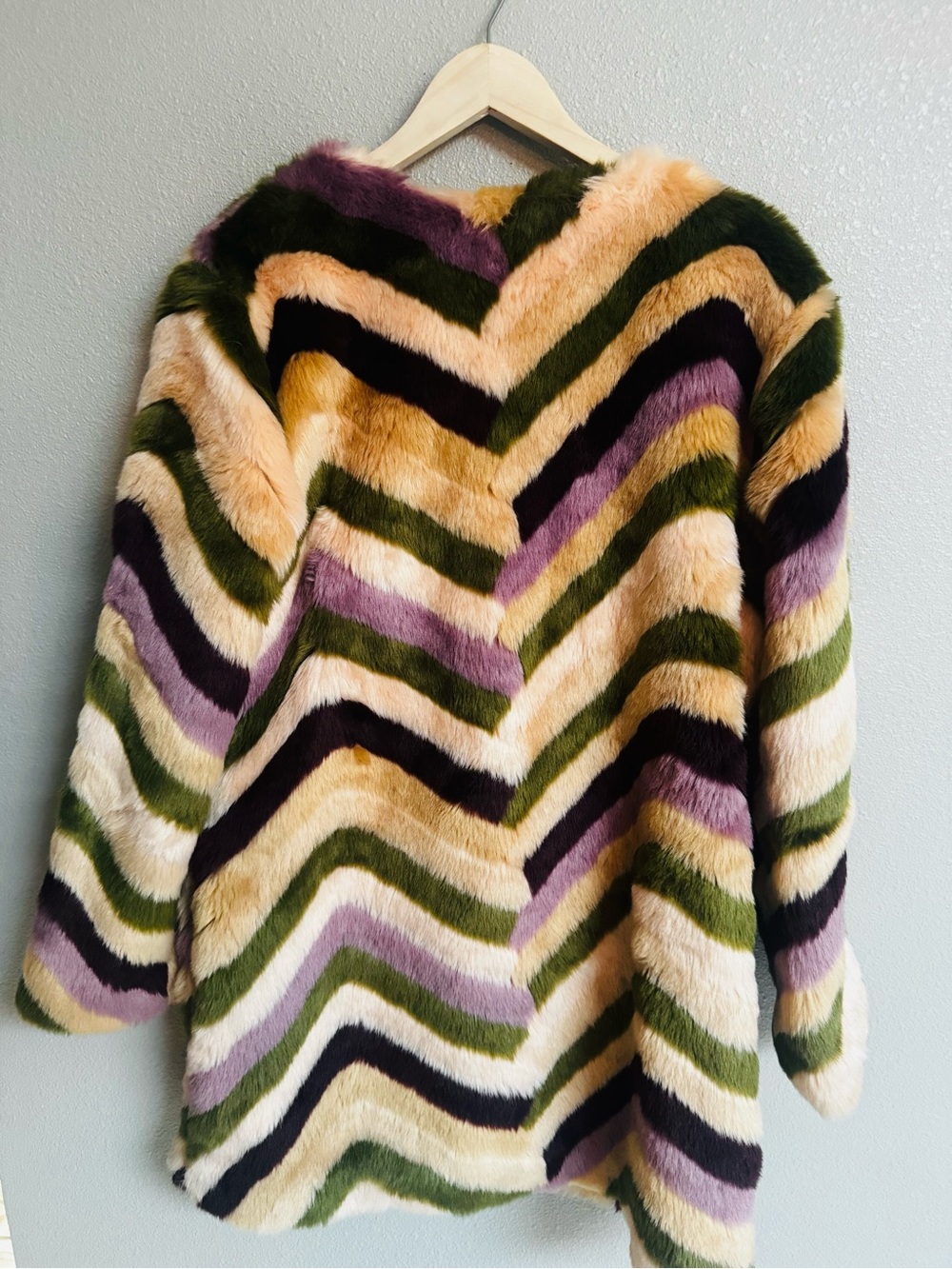 Hutch Multicolor Chevron Faux Fur Teddy Jacket from Anthropology. - Picture 3 of 5